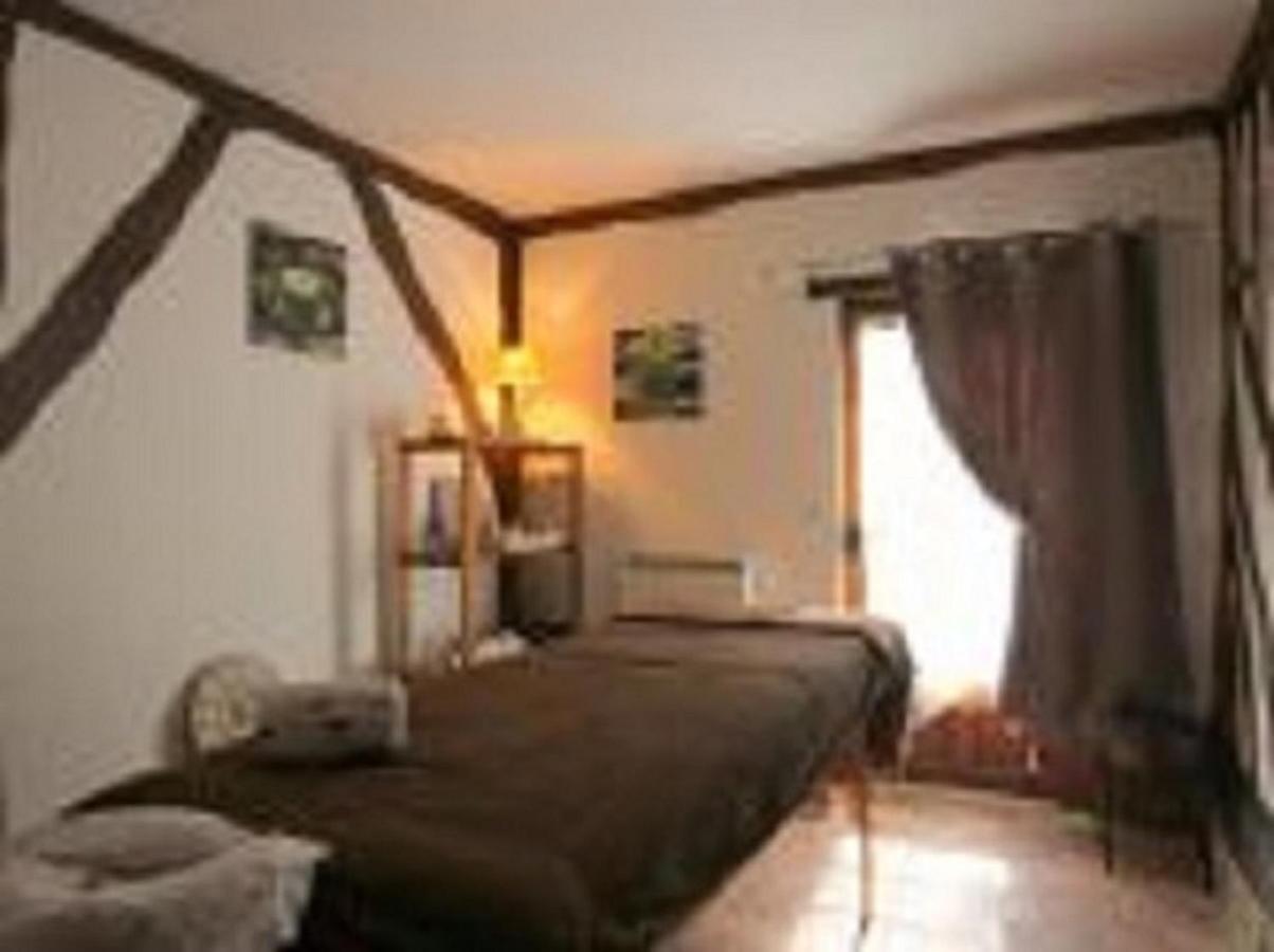 Gite Le Moulin Des 4 Vaux Saint-Étienne-la-Thillaye Εξωτερικό φωτογραφία